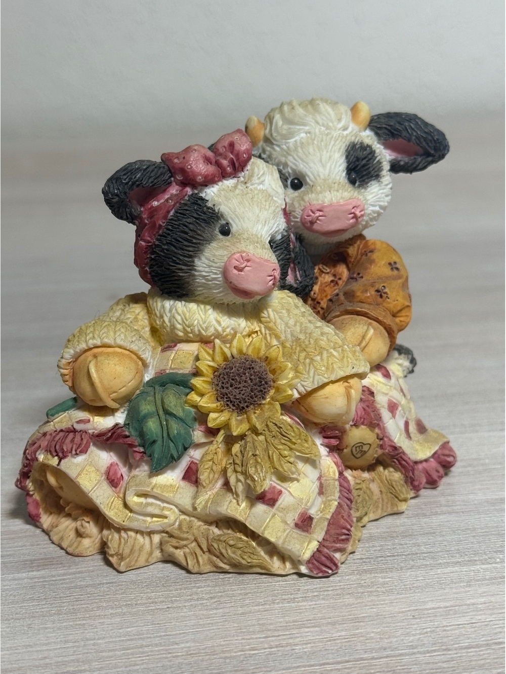 Mary’s Moo Moos Hay Let’s Cud-dle Cow Couple Sunflower Figurine 1995 #142867